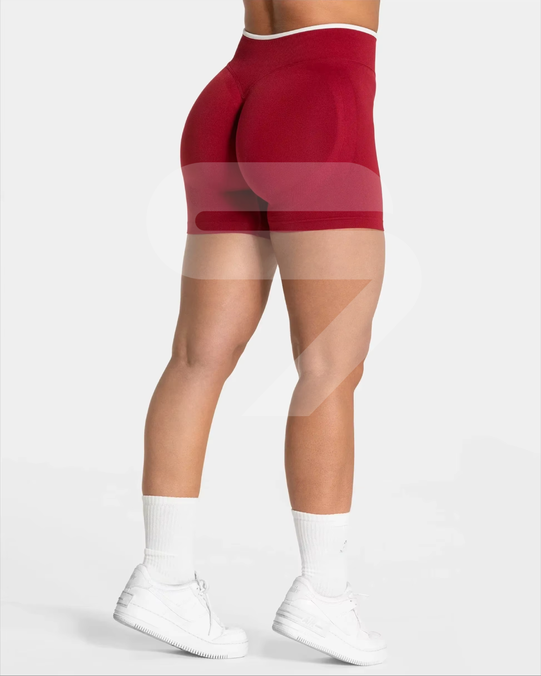 Short Impact Active > + Colores <